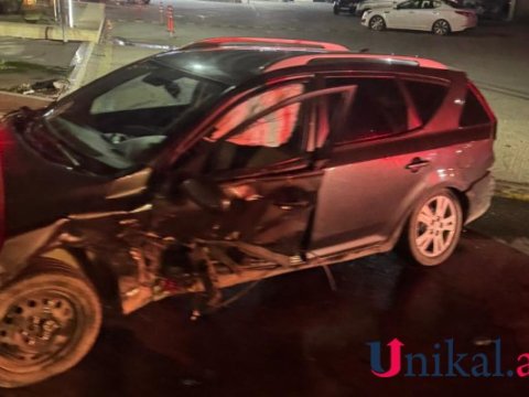 BMW sərnişin avtobusuna çırpıldı, yaralılar var - Hadisə yerindən FOTOLAR