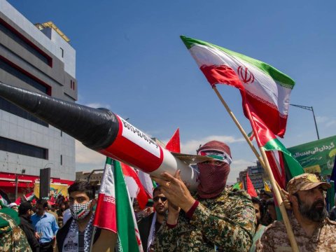 İran Suriyadakı silahlarını Ermənistana GÖNDƏRİR
