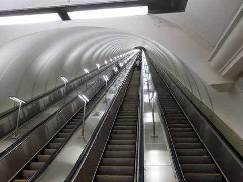 &ldquo;Xətai&rdquo; metrosunda eskalator dayandı - ANBAAN GÖRÜNTÜLƏR