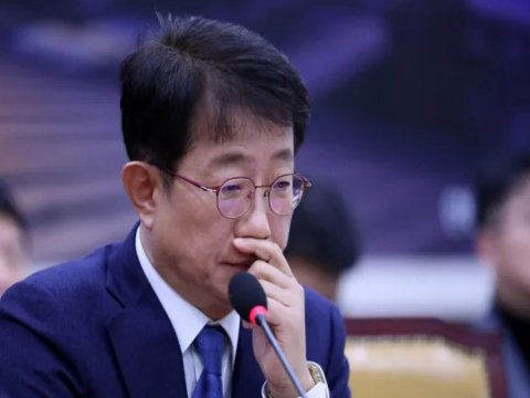 Nəqliyyat naziri təyyarə qəzasına görə istefa verəcək