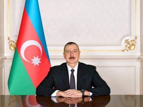 İlham Əliyev bu qurumlarda maaşları ARTIRDI - SƏRƏNCAM
