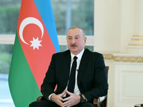 "Müstəqil siyasət aparmaq iqtidarında olan ölkələrin sayı çox deyil"