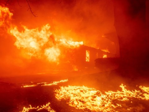 Yanğın 80 min nəfəri evsiz qoydu