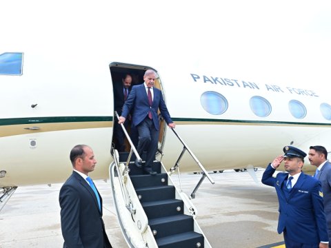 Şahbaz Şərif Azərbaycana gəlir