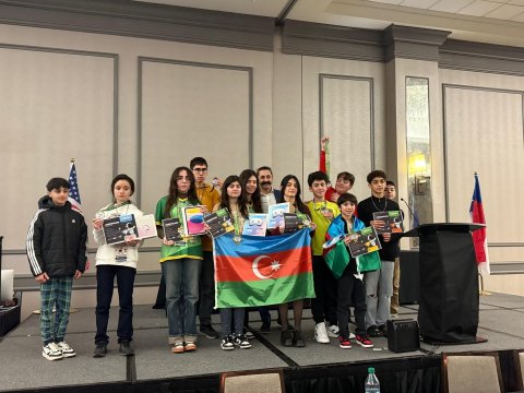 Azərbaycanlı 5-ci sinif şagirdi dünya birincisi oldu - FOTO