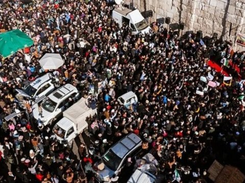 Dəməşqdə məsciddə izdiham -&nbsp;Ölənlər var