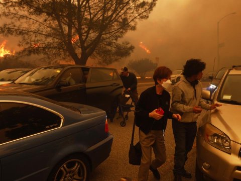ABŞ-dəki yanğına görə 1 nəfər TUTULDU