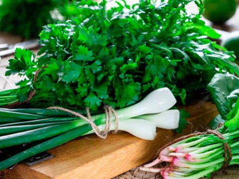 Azərbaycanda göyərti bahalaşıb - SƏBƏB