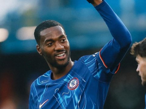 "Çelsi" 5 qolla növbəti mərhələdə