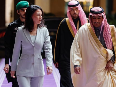 Ər-Riyadda Suriya&nbsp;müzakirəsi