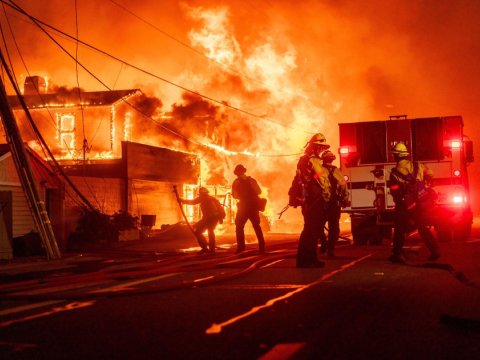Yanğınlarla əlaqədar məlumat daxil olmayıb - Baş konsul