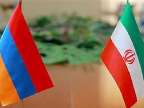 İran deputatları Ermənistana gediblər