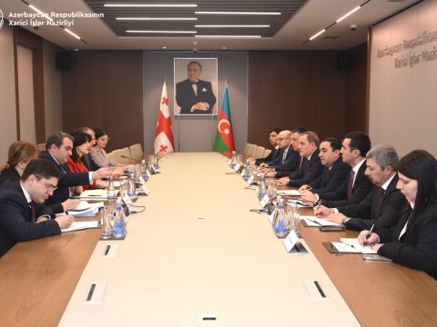 Nazirlərin geniş tərkibdə görüşü keçirilib