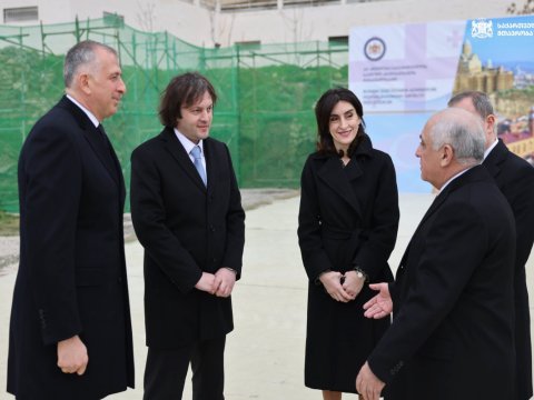 Baş nazirlər yeni səfirlik binasının ərazisində - FOTOLAR