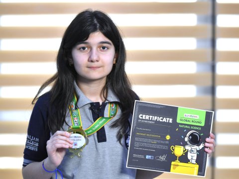 Hüquqşünas olmaq istəyirəm - ABŞ-da qızıl medal qazanan MƏKTƏBLİ