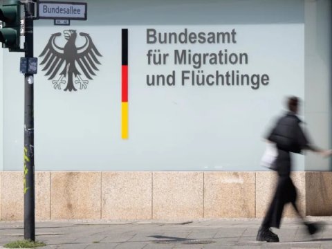 Ölkəsinə qayıdan suriyalılar üçün 1700 avro