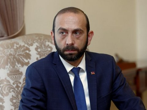 Mirozyan Moskvaya nəyə gedir?