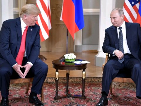 Putin Trampı təbrik etdi