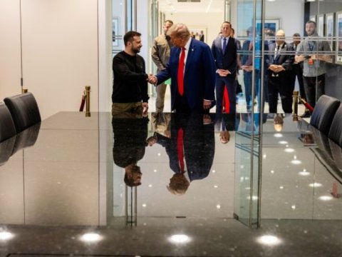 Zelenski Trampı belə təbrik etdi