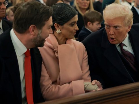 Trampın andiçməsində qonaqlara bu yeməklər verildi