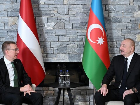 İlham Əliyev Latviya Prezidenti ilə görüşüb - FOTO