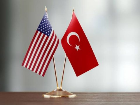 Nazirlər arasında ilk telefon DANIŞIĞI