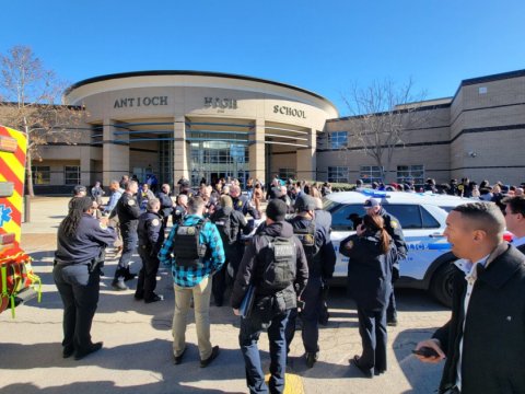 ABŞ məktəbində atışma: yaralılar var