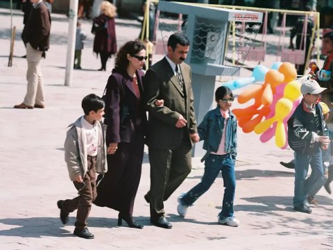 24 il əvvəlin fotosundakı qəhrəmanlar TAPILDI