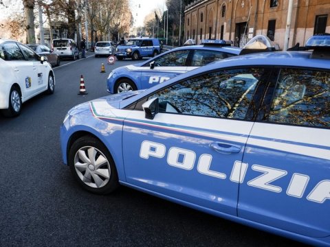 İtaliyada 19 gürcü qadın SAXLANILDI