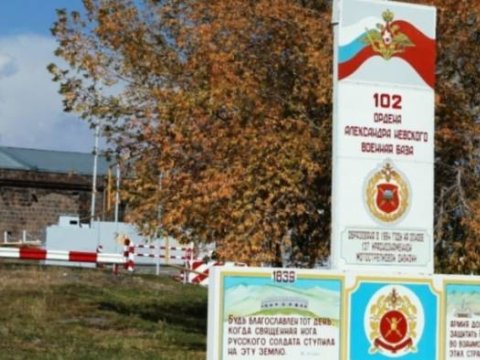 Ermənistanda rus hərbçinin meyiti tapıldı