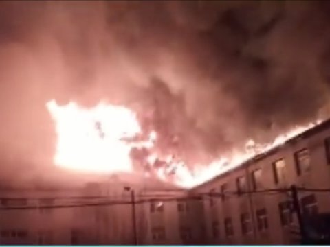 Şəkidə məktəbdə yanğın