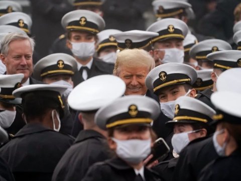 Trampdan transseksuallara qadağa