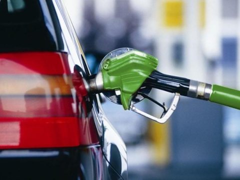 İcra hakimiyyətləri benzinə nə qədər pul xərcləyirlər? - SİYAHI