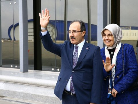 Türkün azadlıq səsi Qarabağ!&nbsp;- Cahit Bağçıdan təsirli vida PAYLAŞIMI