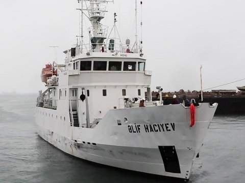 Dövlətə məxsus iki gəmi hərraca çıxarılır