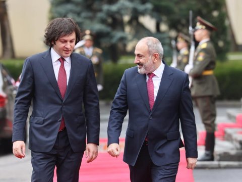 Paşinyanla Kobaxidze Ermənistan-Azərbaycan məsələsini&nbsp;müzakirə etdilər