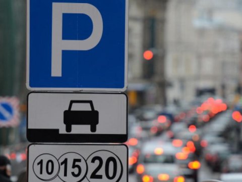 Məktəblərin ətrafında parklanma məhdudiyyətləri tətbiq edilməlidir &ndash; TƏKLİF