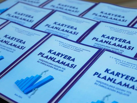 UNEC-də "Karyera Planlaması" adlı ilk dərslik - FOTO