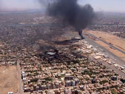 Sudanda bazarda partlayış - 40 nəfər öldü