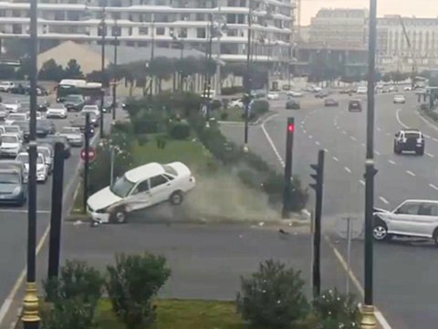 Bakıdakı qəzanın ANBAAN GÖRÜNTÜLƏRİ