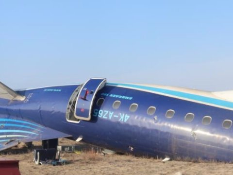 Qəzaya uğrayan təyyarənin yeni FOTOLARI