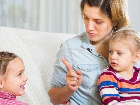 Uşaqların tərbiyəsi zamanı etdiyimiz SƏHVLƏR