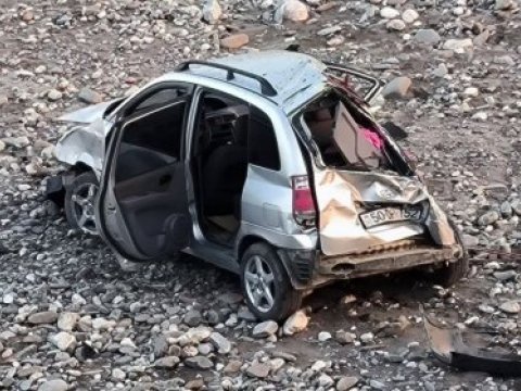 Xankəndi-Ağdam yolunda maşın aşdı - Yaralananlar&nbsp;var