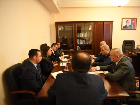 İctimai birliklərlə iş sahəsində yeni çağırışlar müzakirə olundu