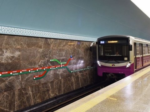 Metroda qatarın kamerasından su axdı - Rəsmi açıqlama