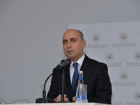 Nazir sertifikasiyadan danışdı: "İndi deyirlər ki..."