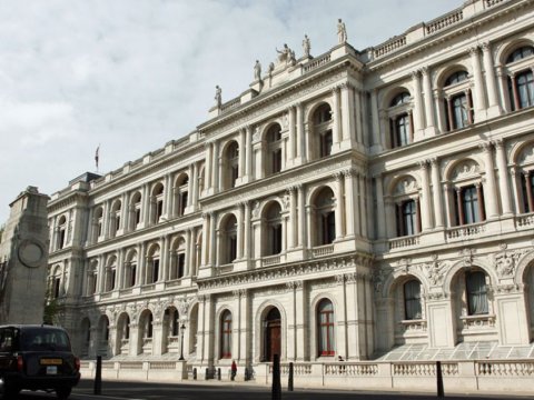 Rus diplomatların akkreditasiyası ləğv edildi