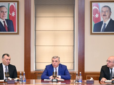 Sahil Babayevi kollektivə o&nbsp;TƏQDİM ETDİ