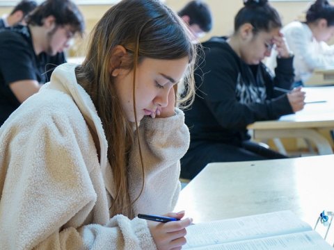 Buraxılış imtahanlarının keçirilmə qrafiki açıqlandı - SİYAHI