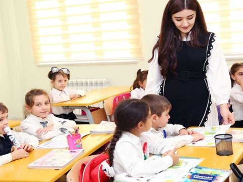 Azərbaycanda müəllimlərin iş yükü azalacaq